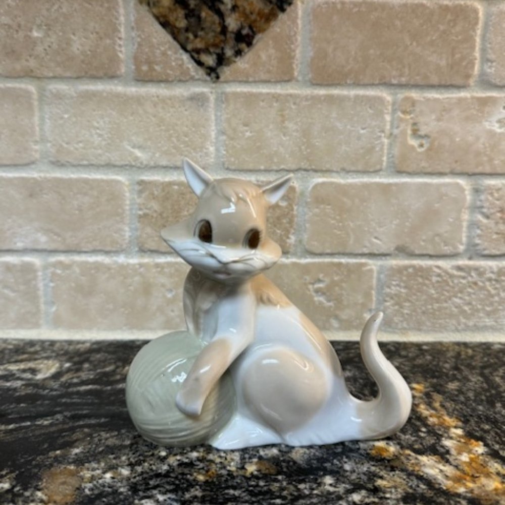Vintage Proceval Porcelain Cat Playing with Ball of Yarn